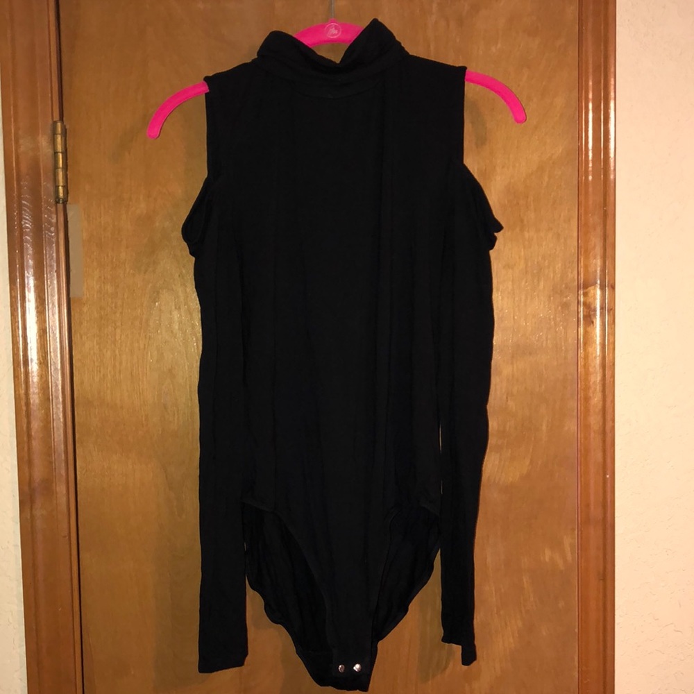 Worthington Long Sleeve Body Suit